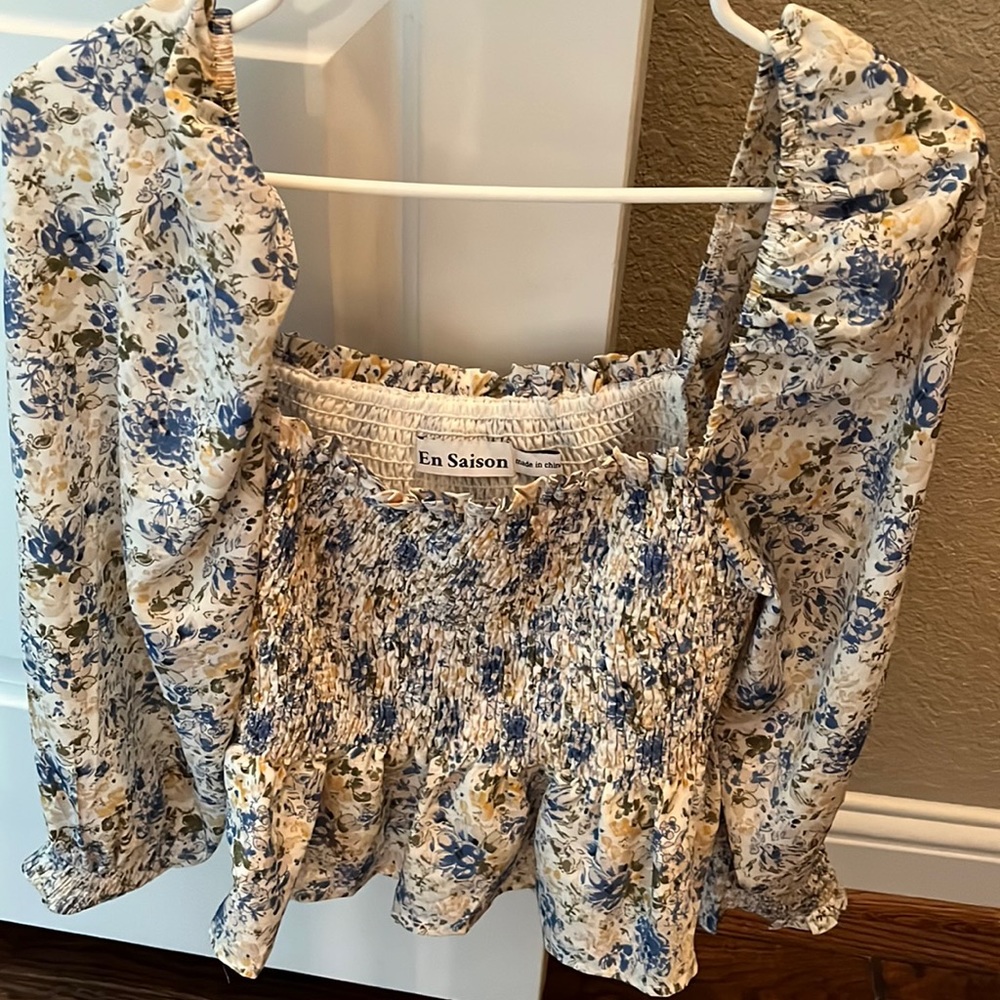 En Saison Large Floral Top